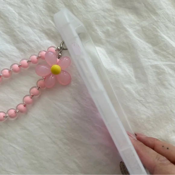 Brand new IPhone 14 Phone Case and Strap - Picture 4 of 9